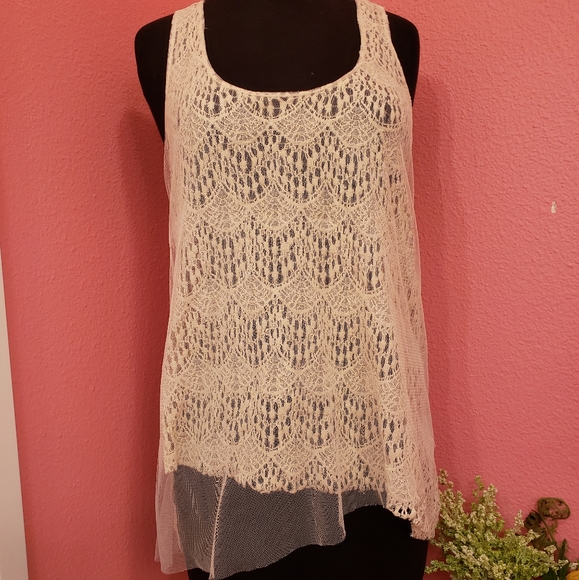 Cream colored  top - Picture 1 of 4